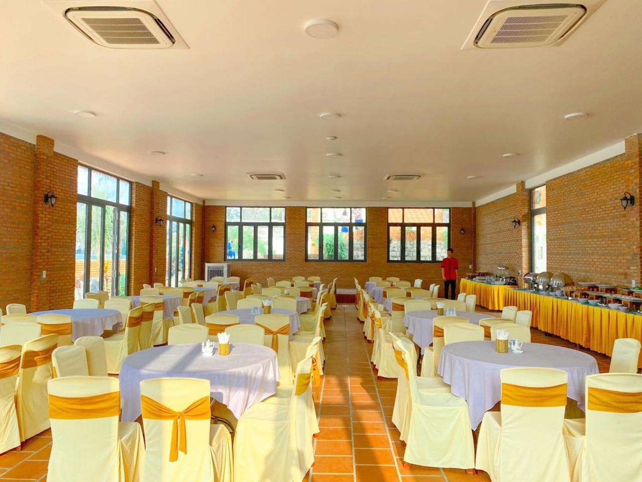 Hon Rom 2 Resort Mui Ne Esterno foto