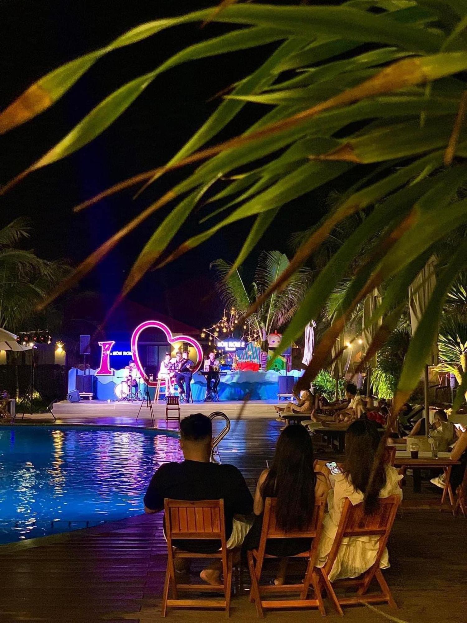 Hon Rom 2 Resort Mui Ne Esterno foto